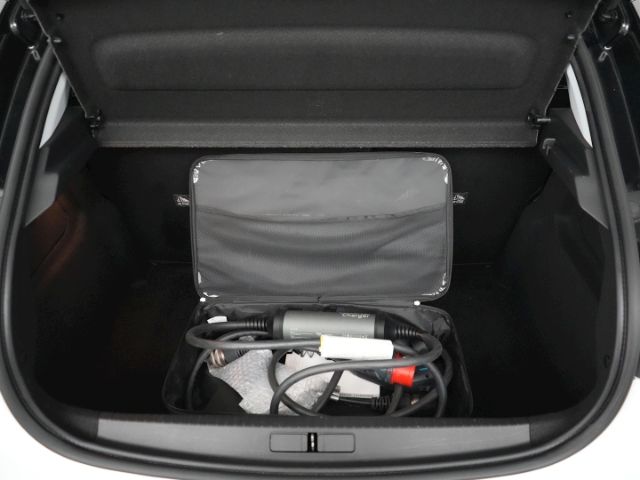 Opel Corsa-e F FIRST EDITION - Samsaru's Car Outlet