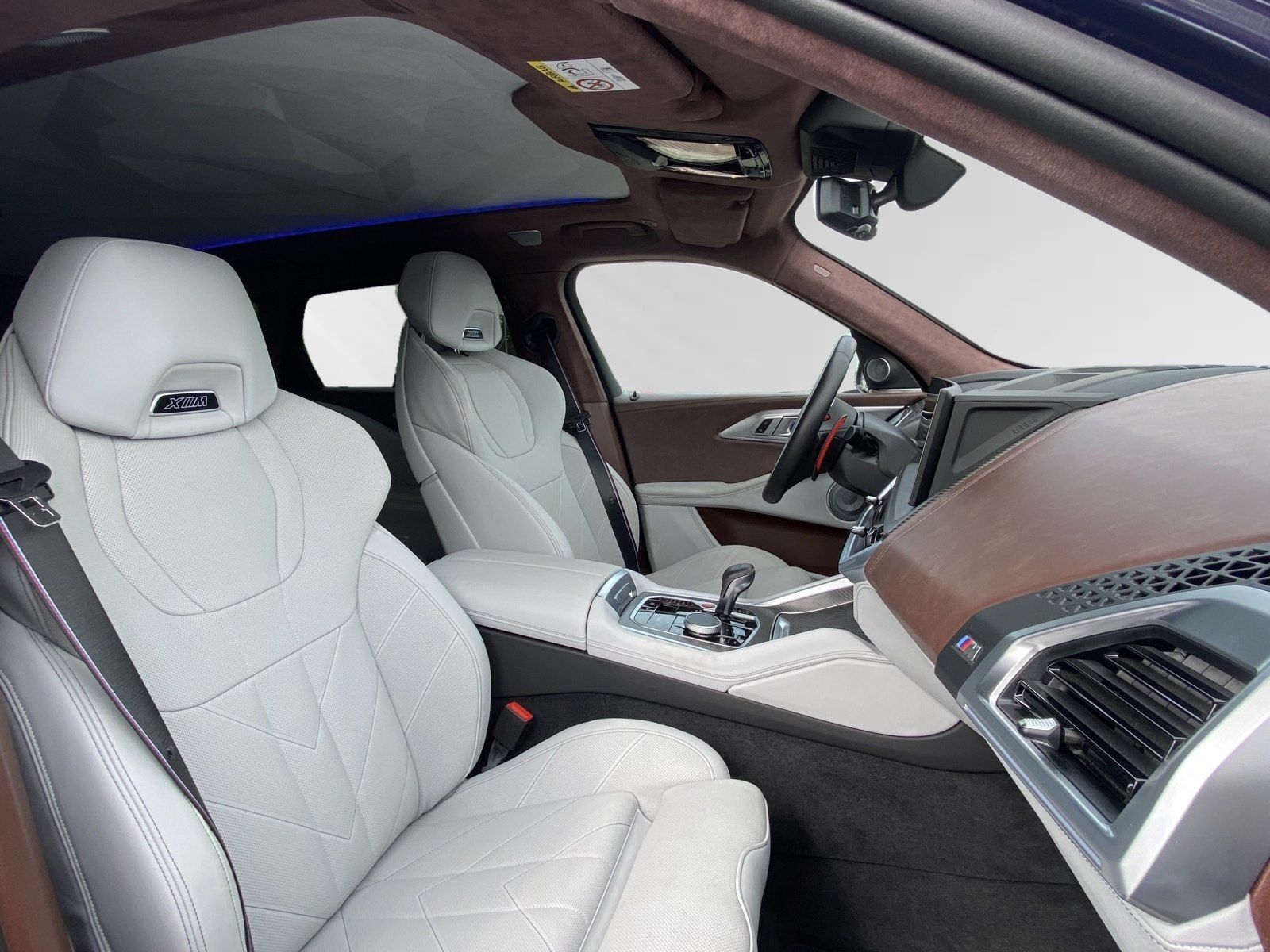 BMW XM 50e Inkl. € 1.190 Zubehörbonus *Sepia met.*|A