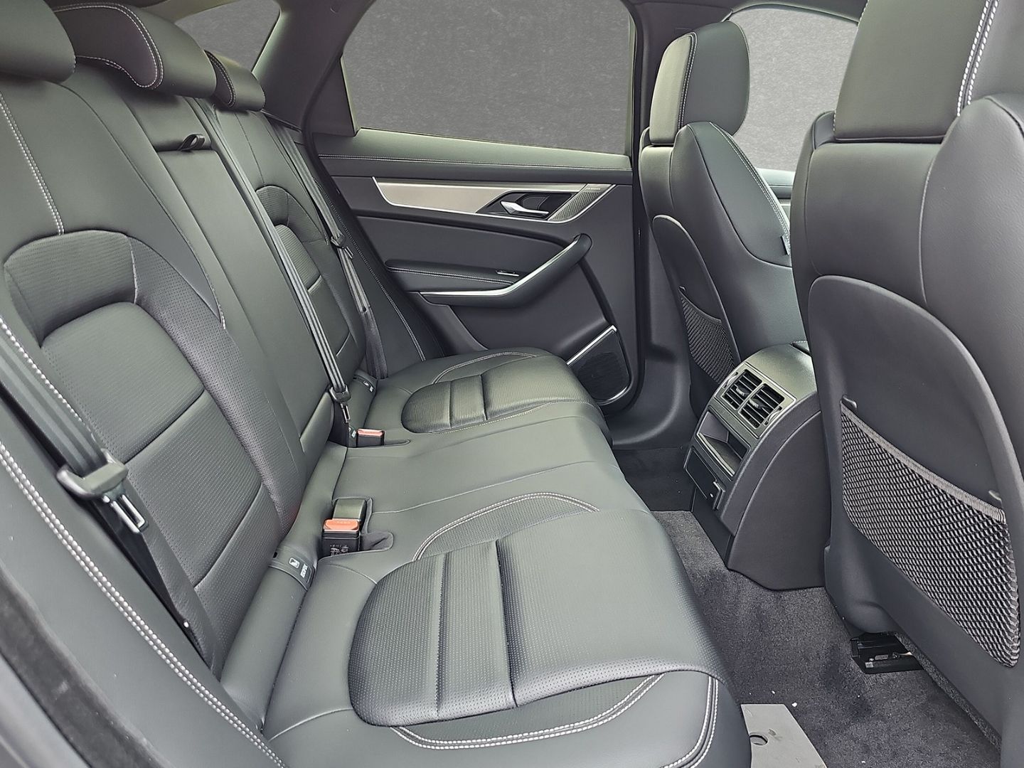 Jaguar F-Pace P250 AWD R-Dynamic SE