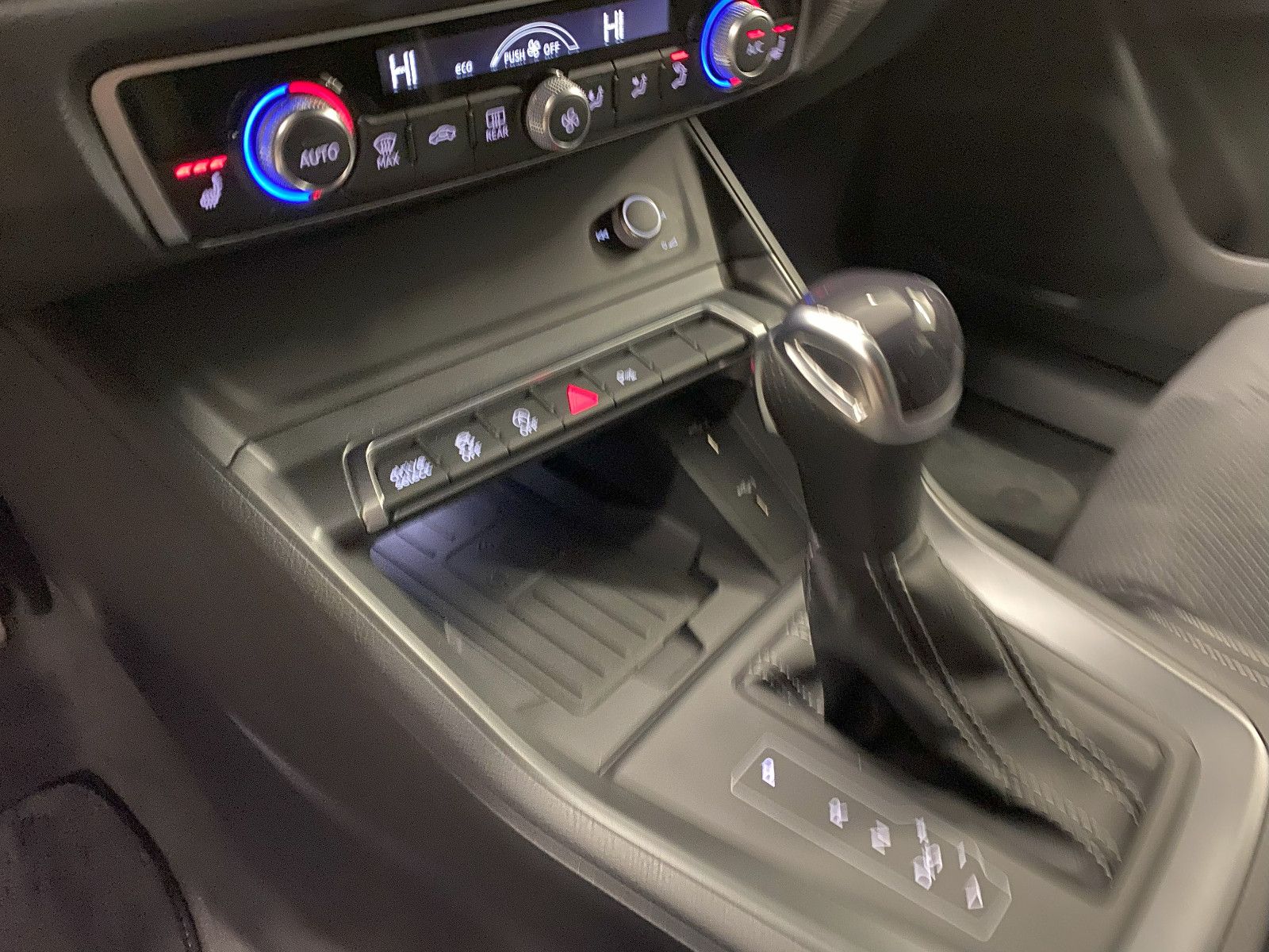 Audi Q3 Sportback 45 TFSI quattro S line - Samsaru's Car Outlet