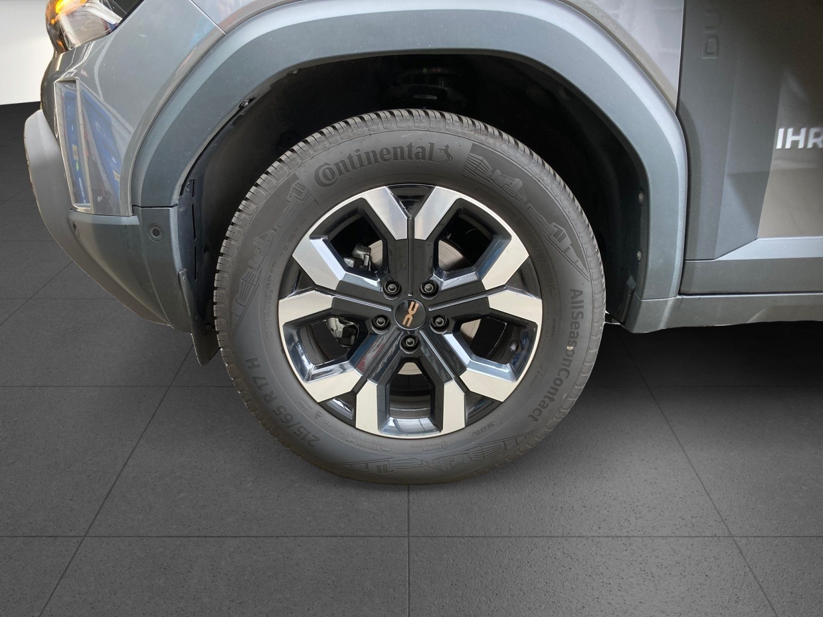 Dacia Duster Extreme TCe 130 4x4 - Samsaru's Car Outlet
