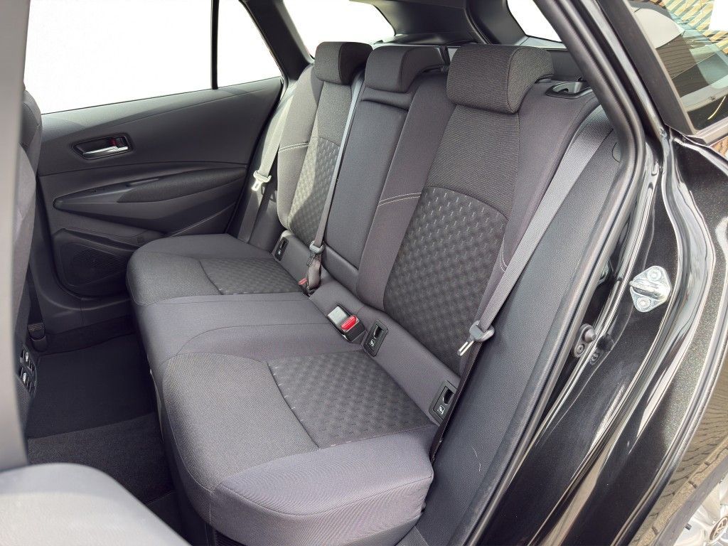 Toyota Corolla Kombi 140PS Hybrid Edition *LED-Licht*