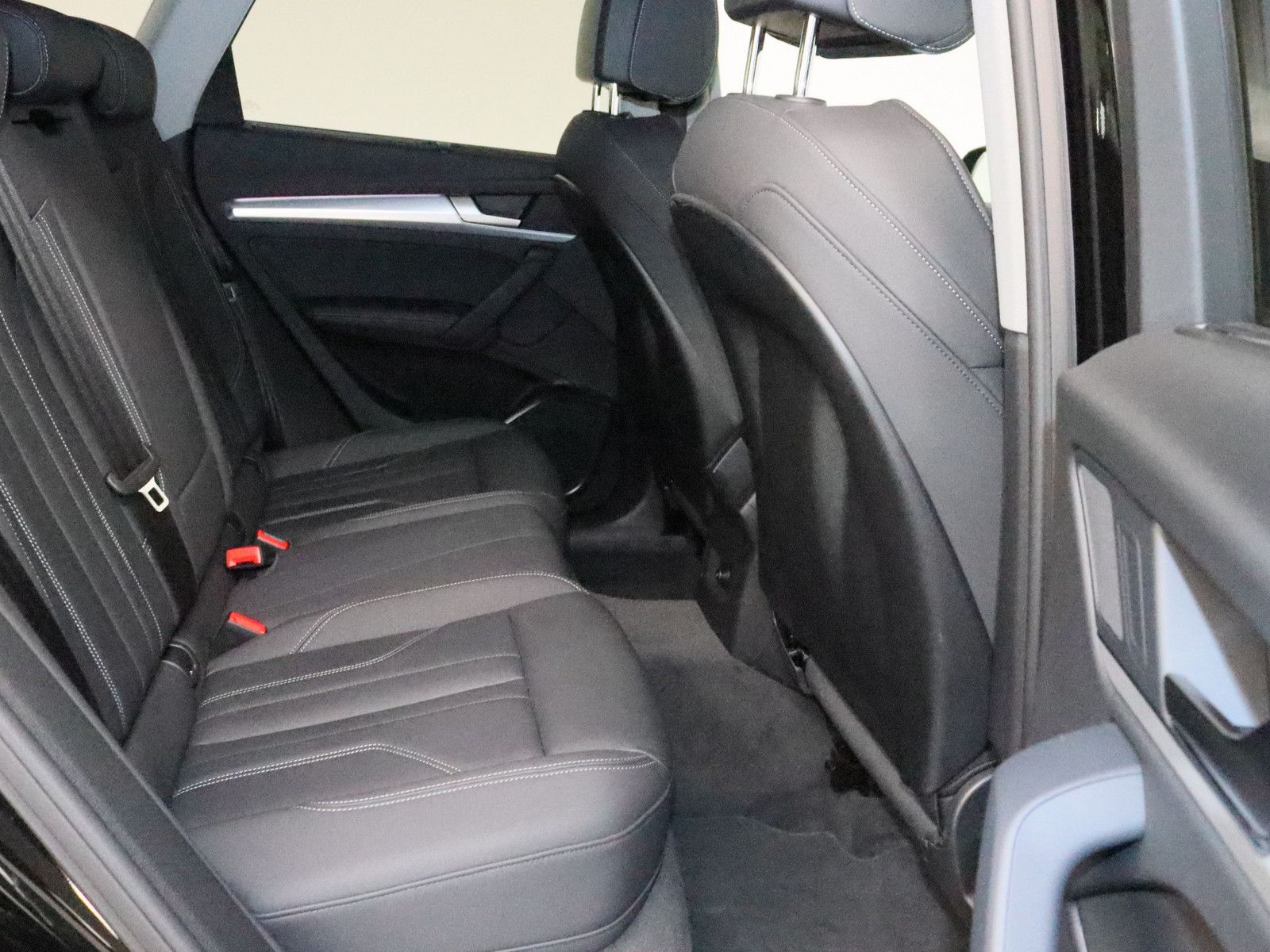 Audi Q5 40 TDI quattro advanced - Samsaru's Car Outlet