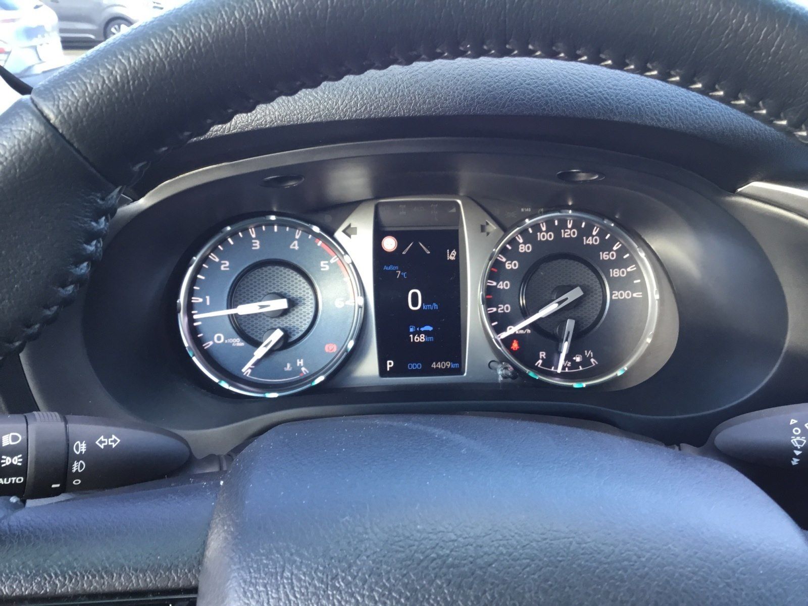 Toyota Hilux Double Cab 2,4 D-4D Comfort 4x4