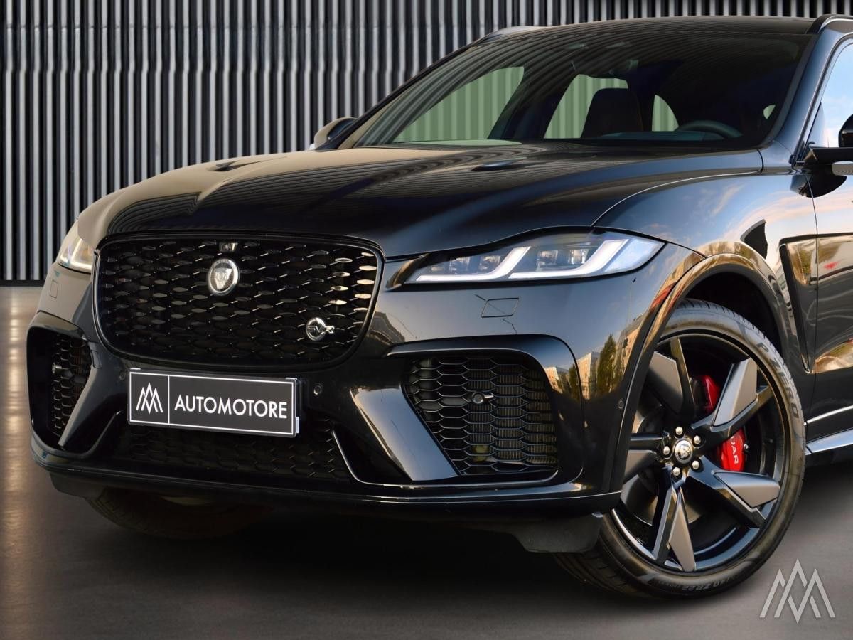 Jaguar F-Pace  SVR 575 PS  Panorama / Pixel LED