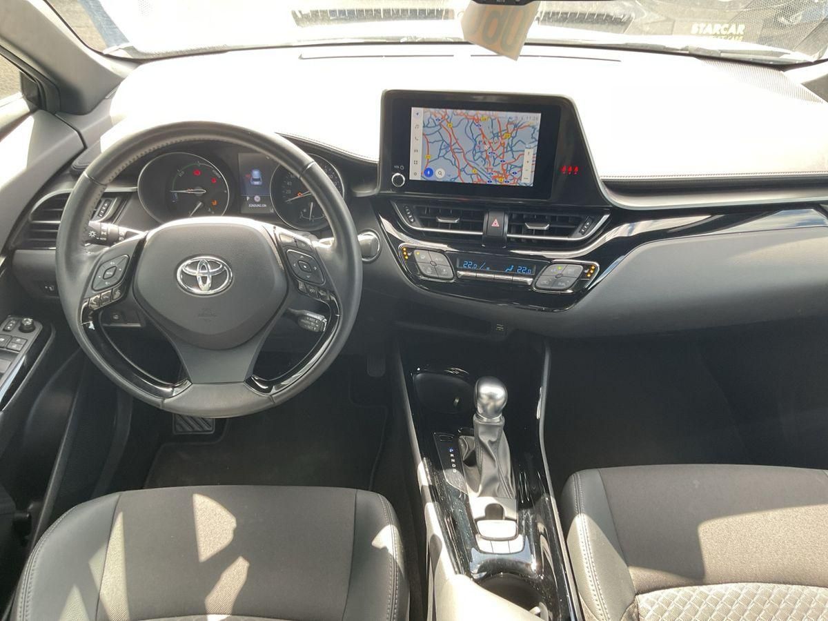 Toyota C-HR HYBRID TEAM D 1.8 16V - Samsaru's Car Outlet