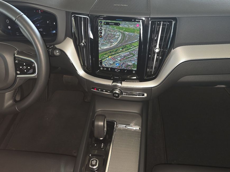 Volvo XC60 B4 D Plus Dark