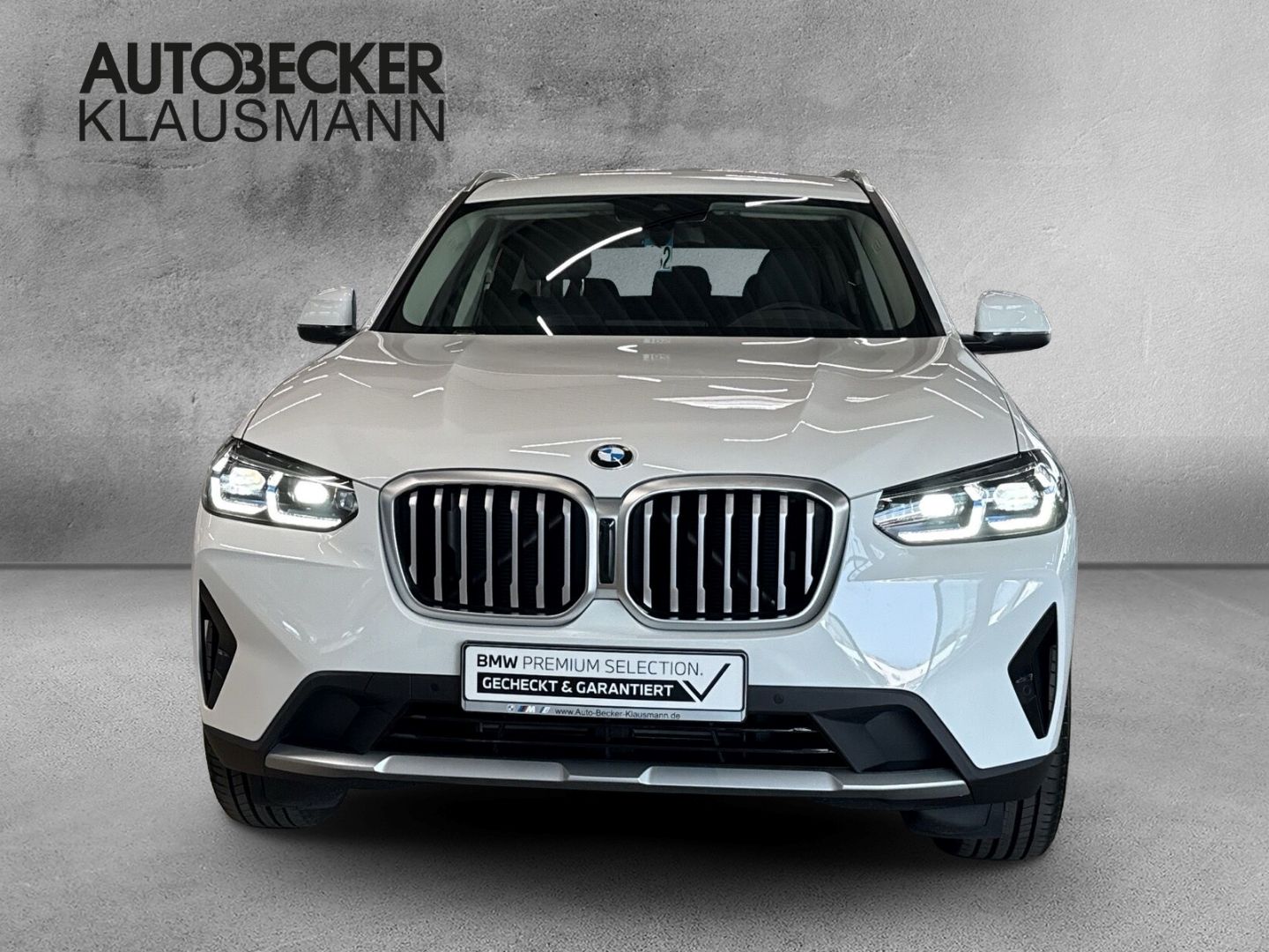 BMW X3 xDRIVE 20d AUTOMATIK LC PLUS - Samsaru's Car Outlet