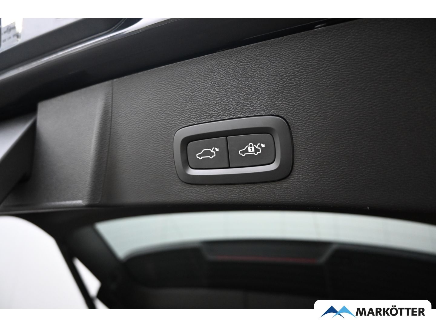 Volvo XC40 P8 Ultimate Recharge ACC/AHK/360°/S-Dach