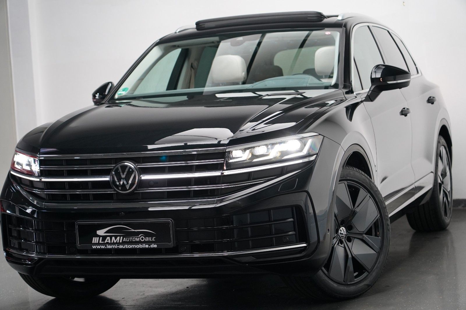 Volkswagen Touareg 3.0TDI 4M Elegance PANO 360 LUFT SOFT
