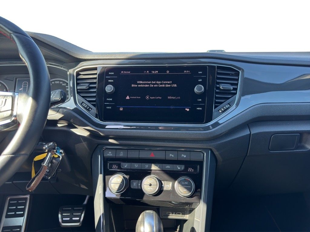 Volkswagen T-Roc 1.5 TSI DSG Sport - Samsaru's Car Outlet