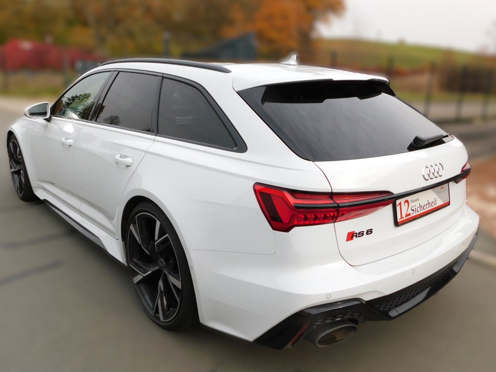 Audi RS6 4.0 DYNAMIK HUD PANO LASER B&O 22 Zoll