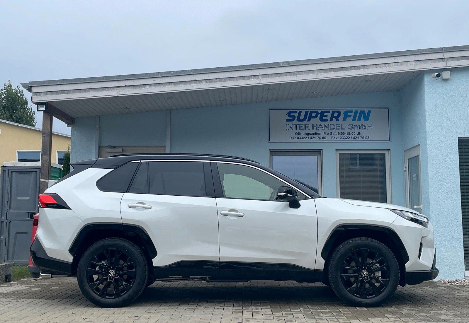 Toyota RAV 4 2.5 Style 4X4 FACELIFT LED NAVI JBL KAMERA