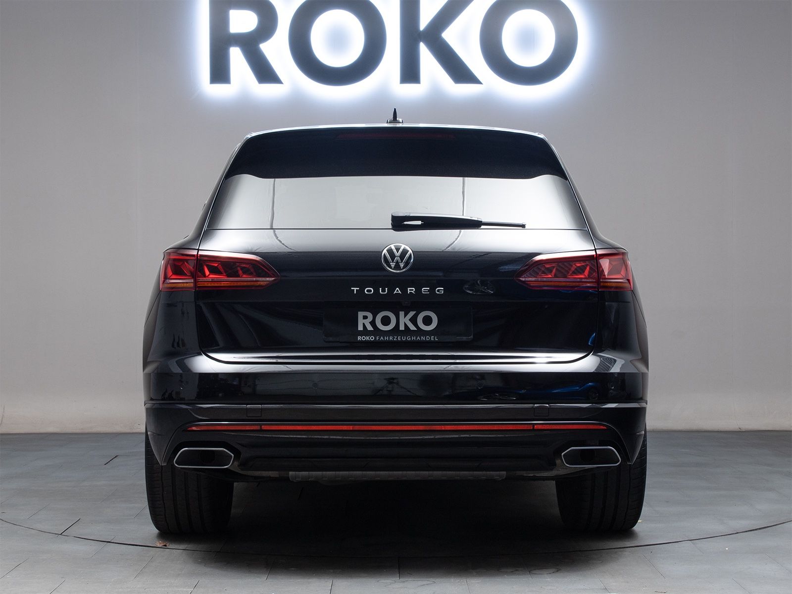 Volkswagen Touareg R-Line DYN Matrix 360°StandH.AHK Leder