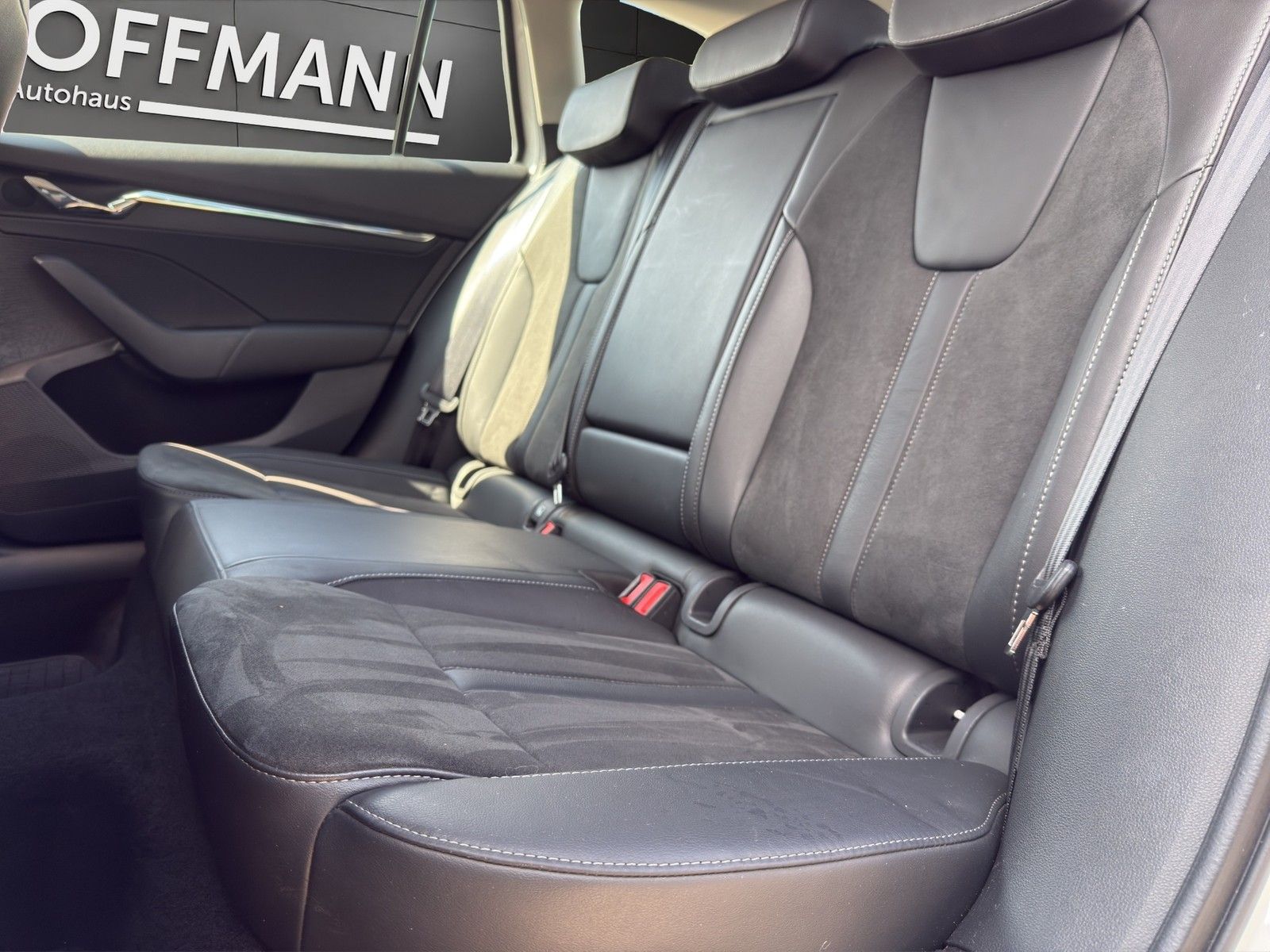 Skoda Octavia Combi 1.5TSI First Edition - Samsaru's Car Outlet