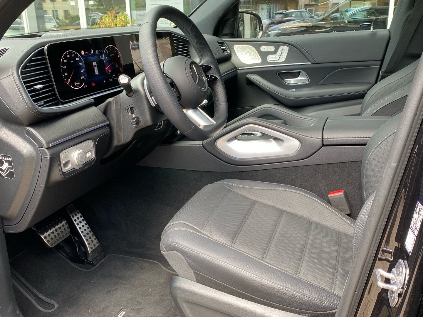 Mercedes-Benz GLE 450 4M AMG Distronic Multibeam Pano AHK 360°