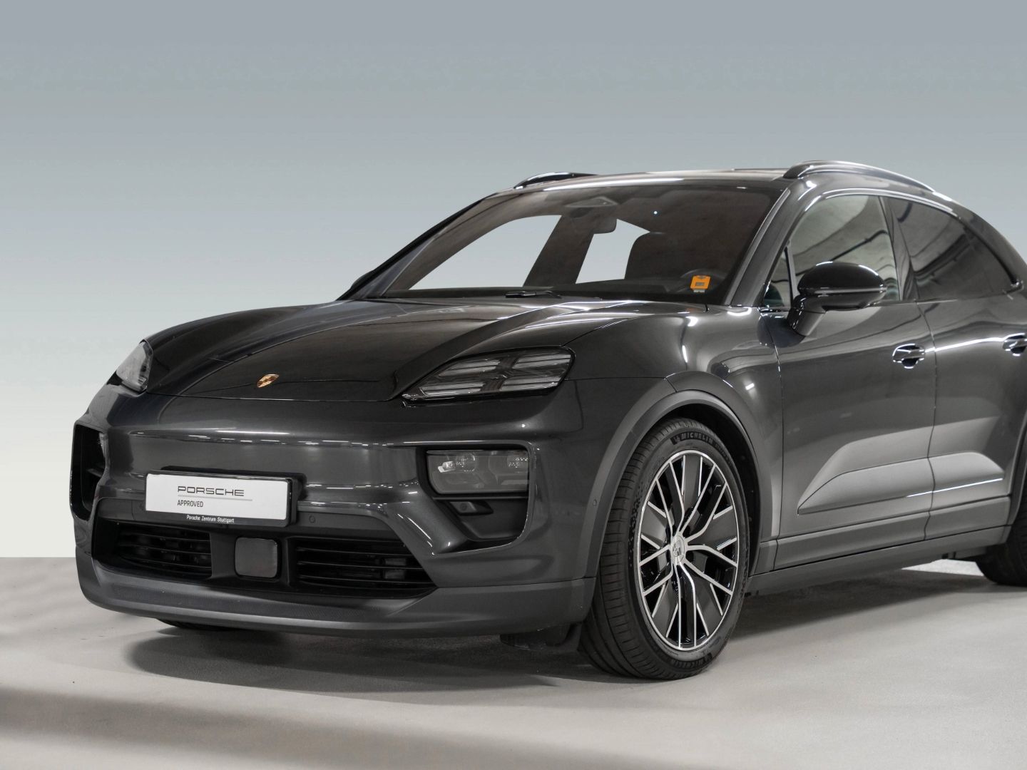 Porsche Macan 4S Sport Chrono Paket AR HUD InnoDrive