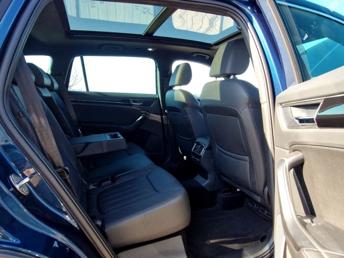 Skoda Kodiaq 2.0 TDI L&K DSG 4x4 Matrix Navi AHK Pano
