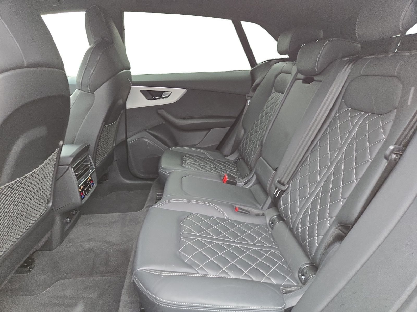 Audi Q8 50 TDI S LINE/LEDER/MATRIX/360°VIEW/STHZG./AH