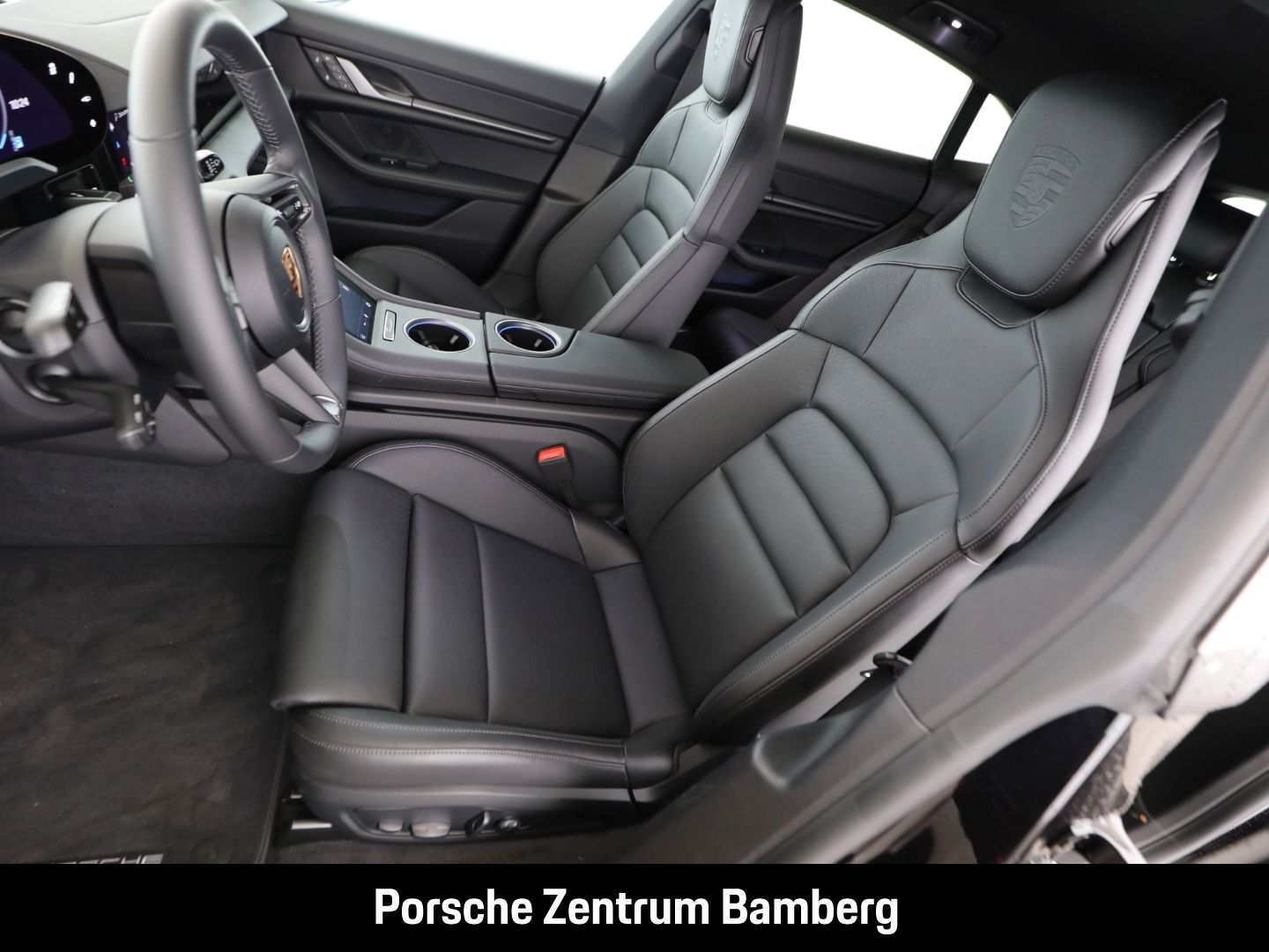 Porsche Taycan Sport Turismo/ Chrono/ BOSE/ Sitzbelüftun