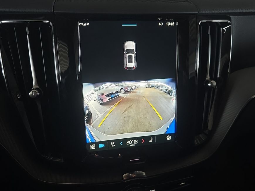 Volvo XC60 B5 B AWD Core