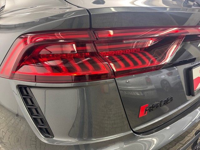 Audi RS Q8 PANO AHK HUD STHZ RS KERAMIK RS DYN PLUS