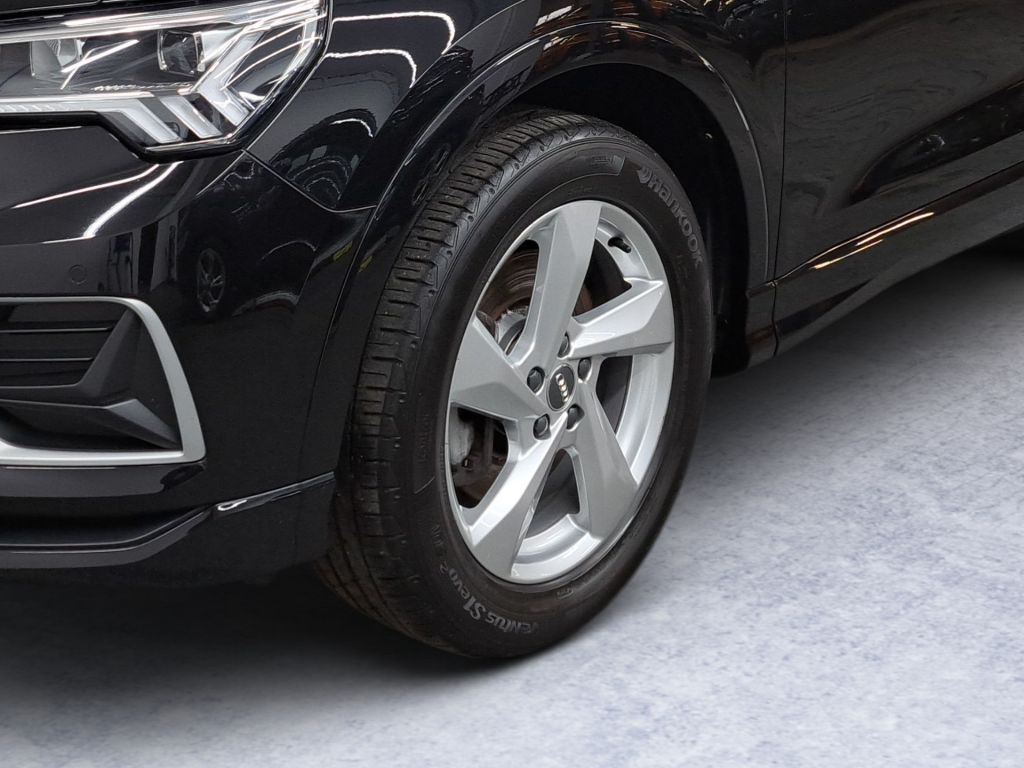 Audi Q3 40 TFSI quattro S tronic advanced - Samsaru's Car Outlet