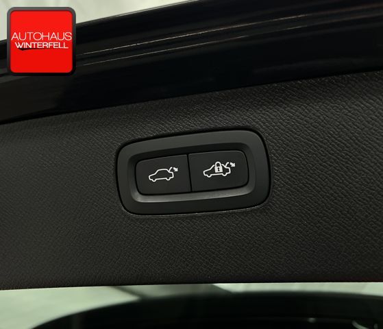 Volvo XC90 B5 AWD 7SITZ+PANO+AHK+360+HUD+H/K+STANDHZG+