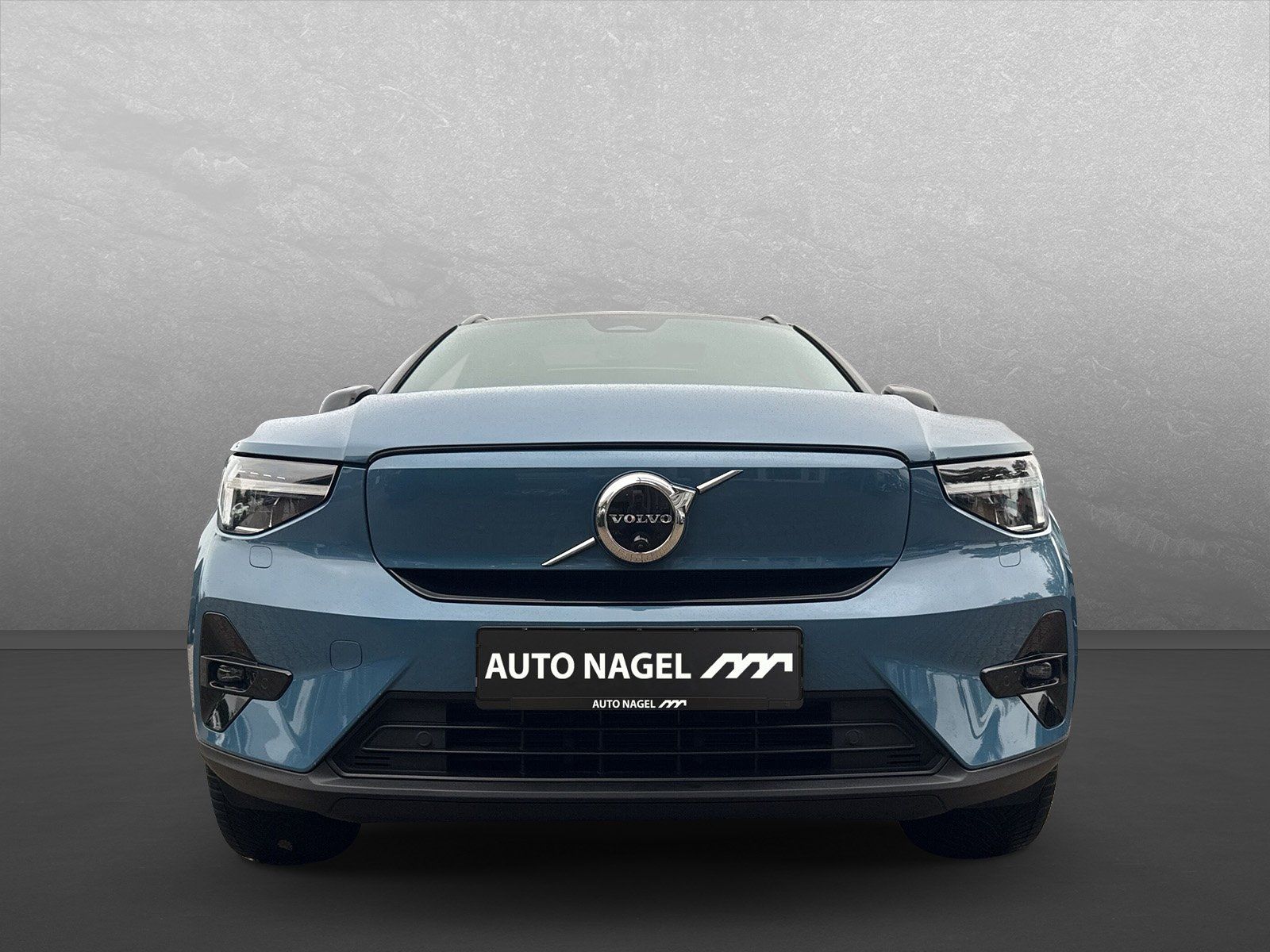 Volvo XC40 Recharge Pure Ulltimate + AHK+WinterPaket