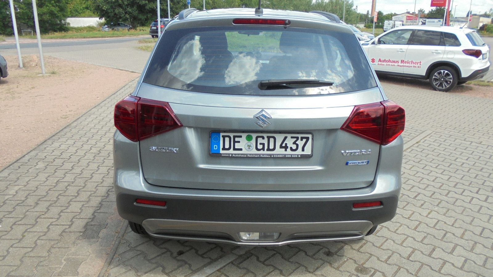 Suzuki Vitara 1.4 BOOSTERJET Hybrid Club 4x2 - Samsaru's Car Outlet