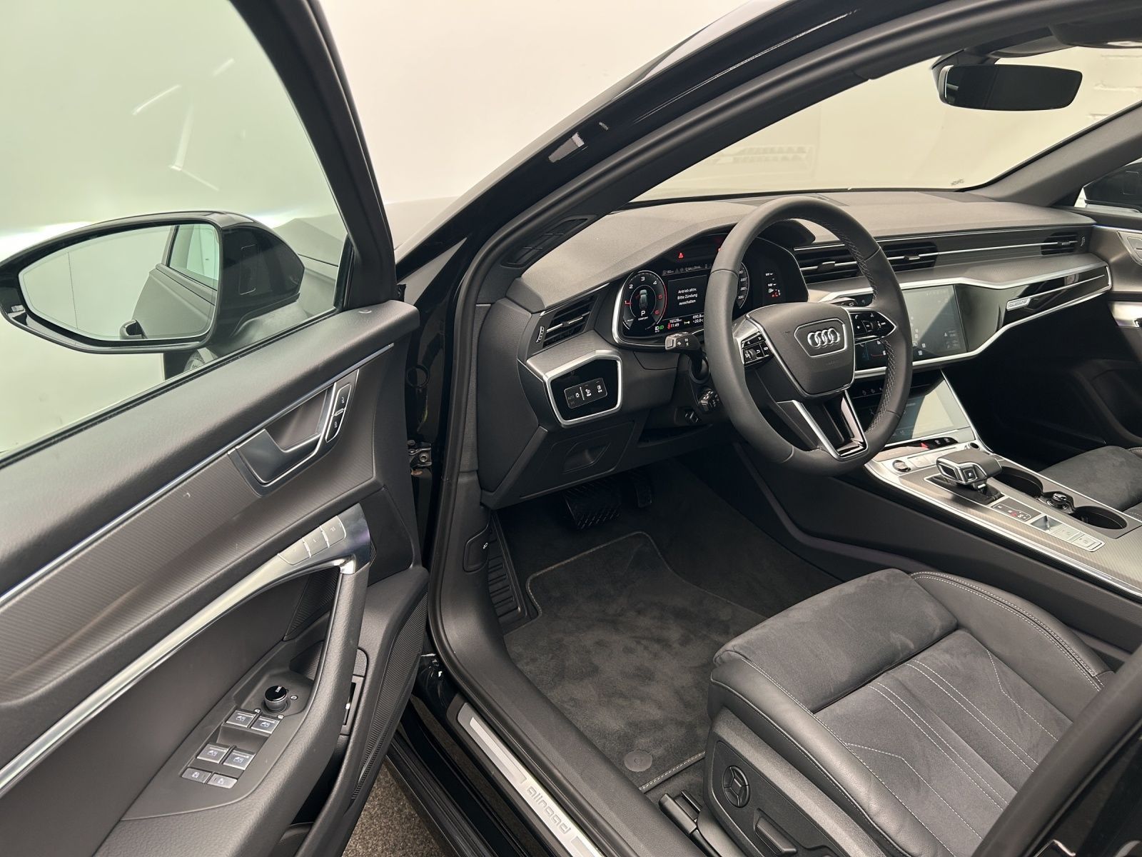 Audi A6 allroad quattro 45 TDI S tro - Samsaru's Car Outlet