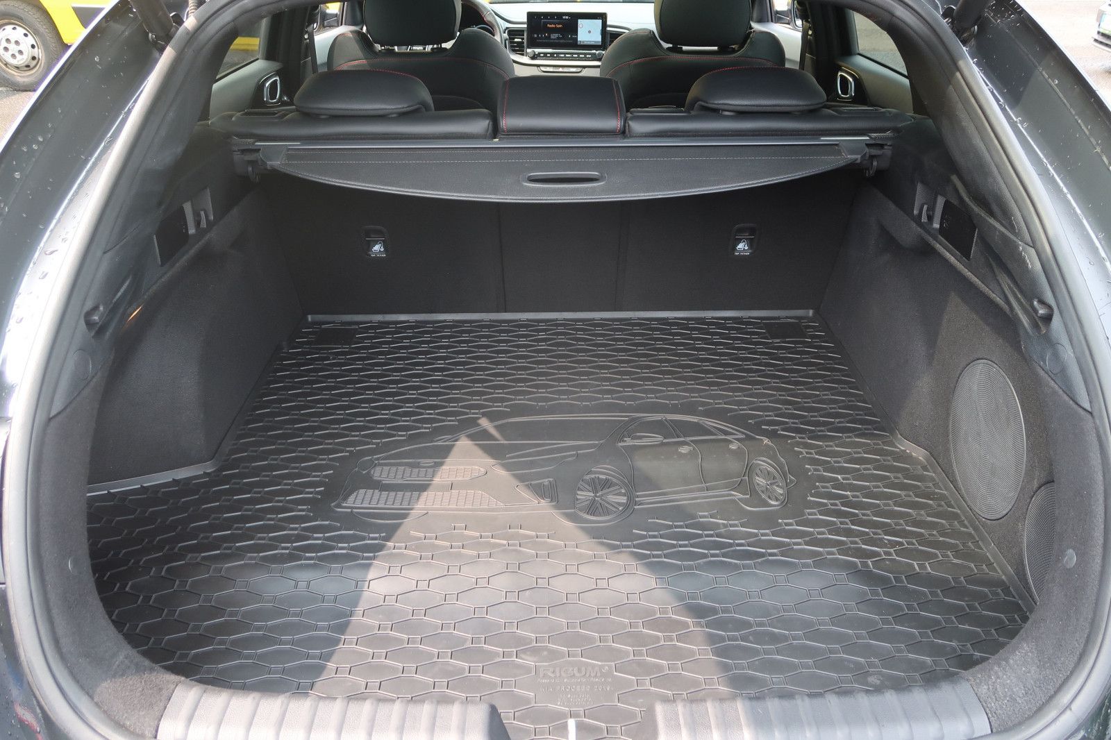 Kia ProCeed GT - Samsaru's Car Outlet