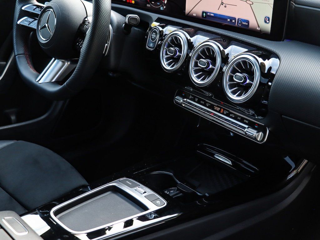 Mercedes-Benz CLA 250 4M AMG - Samsaru's Car Outlet