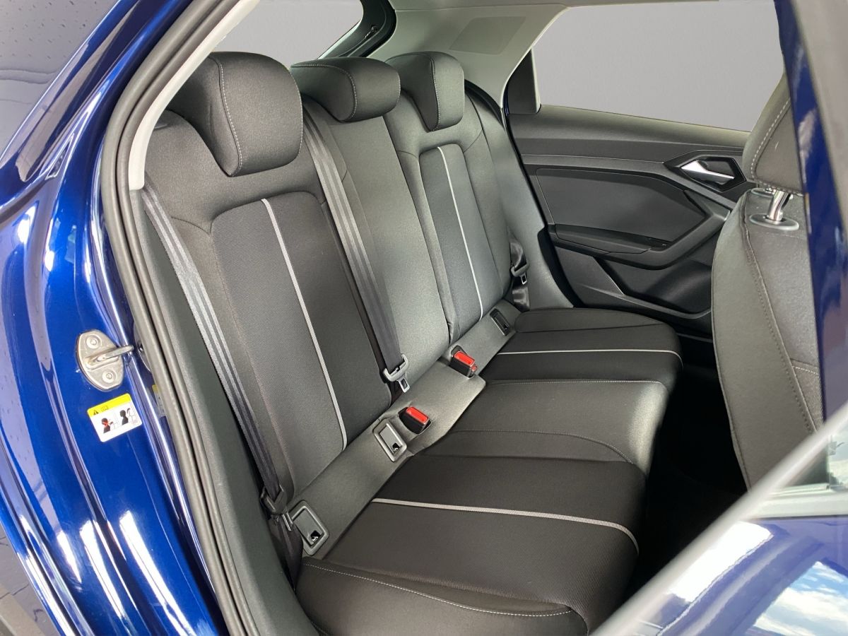 Audi A1 Sportback advanced 25 TFSI - Samsaru's Car Outlet