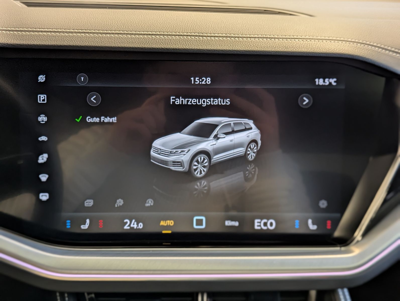 Volkswagen Touareg 3.0TDI 4M R-Line VOLL Black 22" UPE 114T