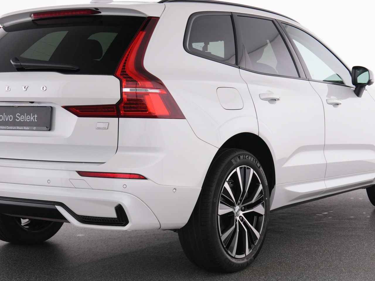 Volvo XC60 T8 Recharge Ultimate Dark+360°+PANO+LM