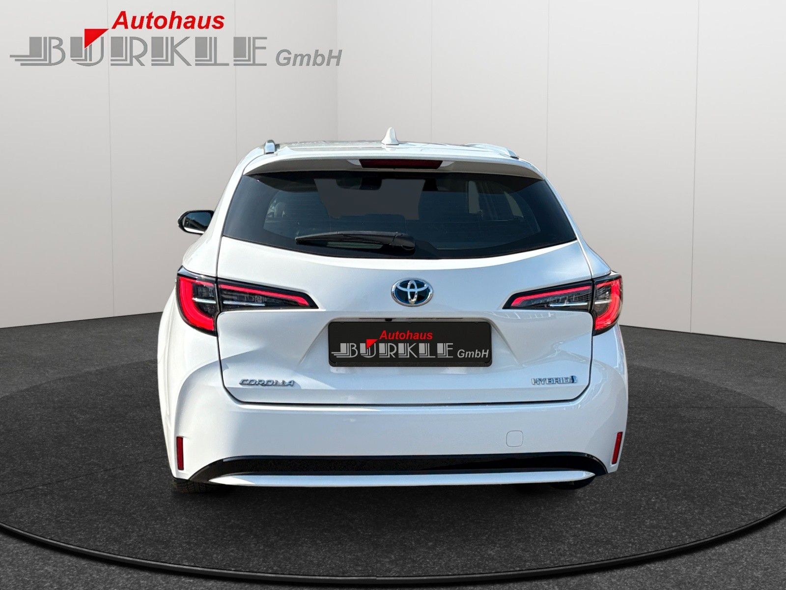 Toyota Corolla Touring Sports Hybrid Business Edition - Samsaru's Car Outlet