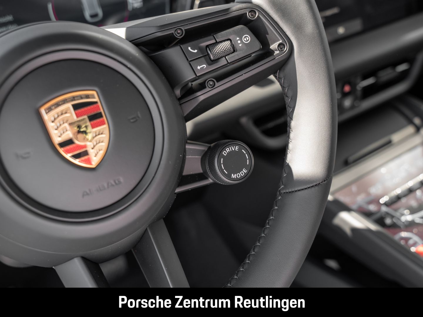 Porsche Macan 4 BOSE Luftfederung Panorama Surround-View