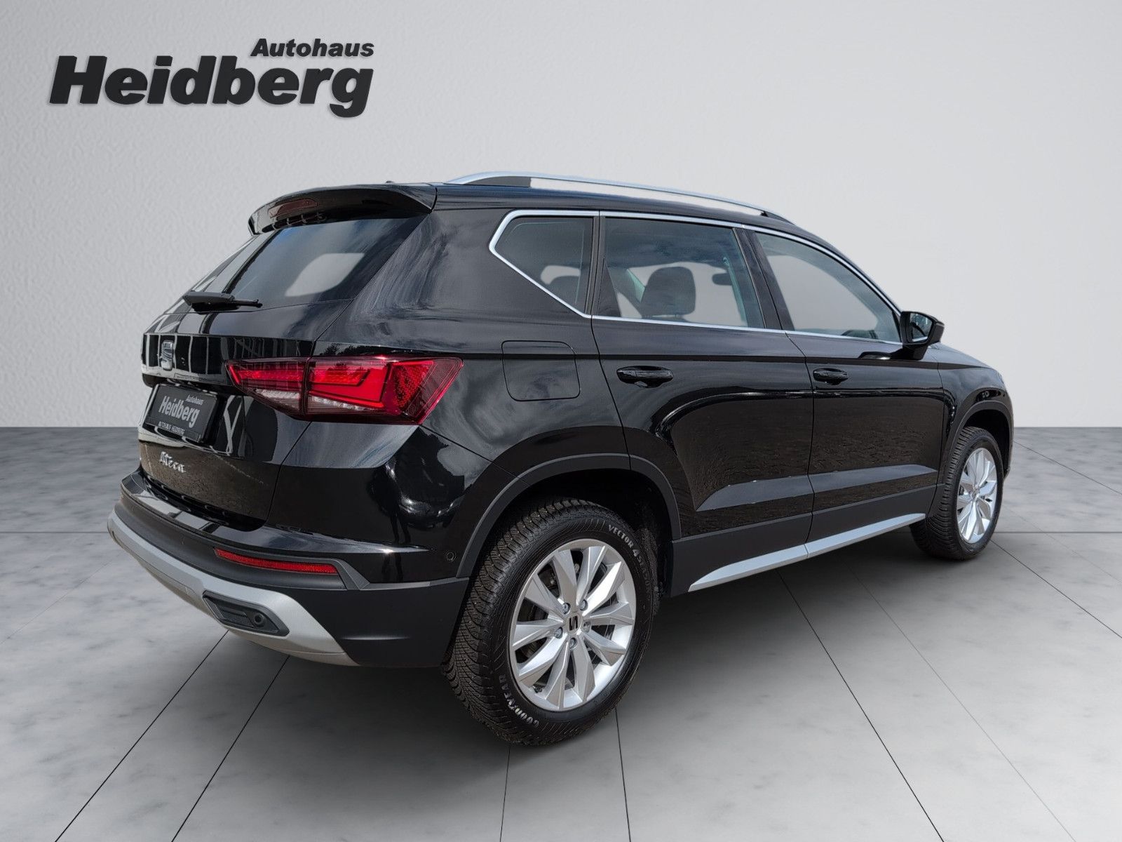 Seat Ateca 1.5 TSI DSG XPERIENCE Pa.:XL AHK-schw Navi