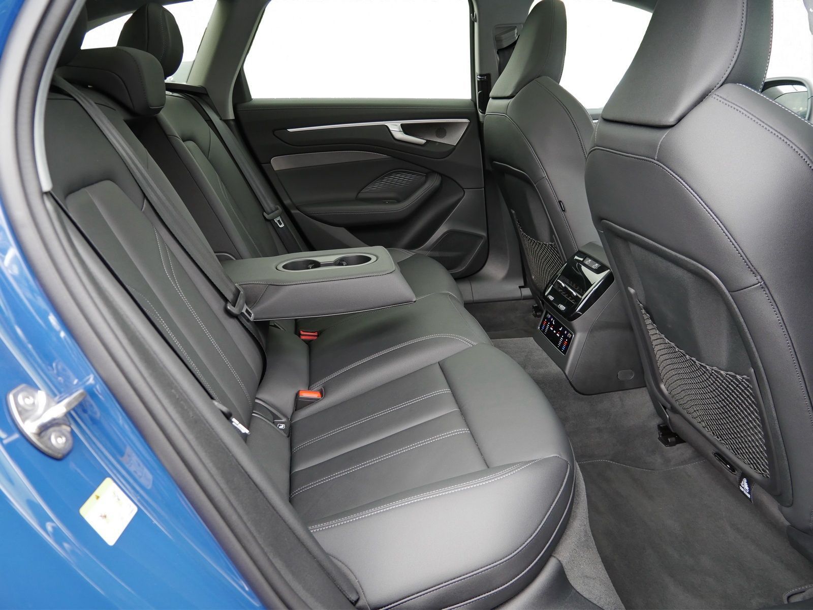Audi A6 Avant TFSI quattro S line 270 kW B&O*HuD*Pano
