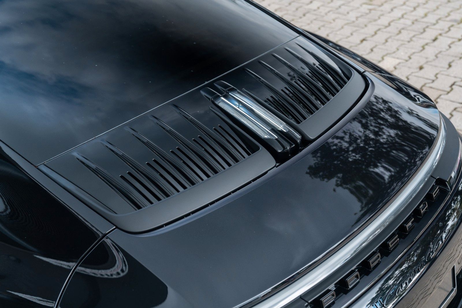 Porsche 992.2 Carrera 4 GTS / COUPE / 18 WEGE / LED