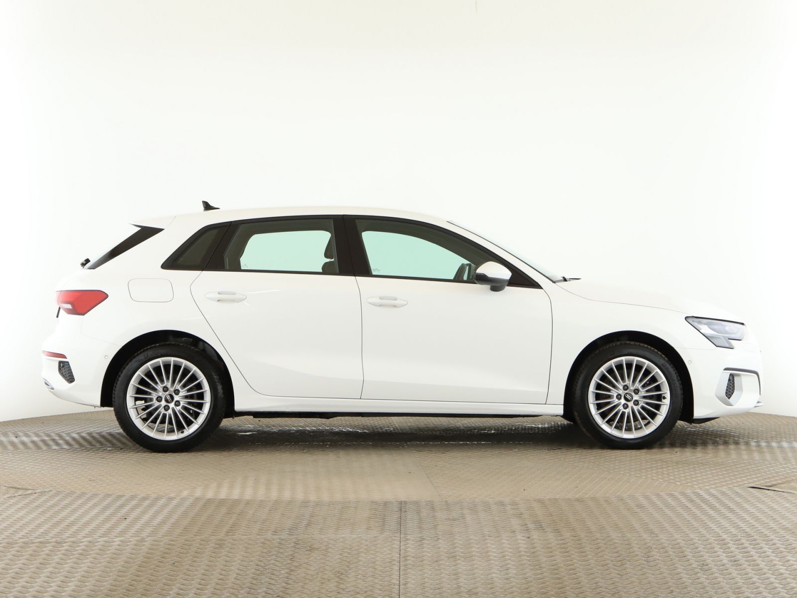 Audi A3 Sportback 40 TFSIe advanced *HYBRID*LED*PDC*M