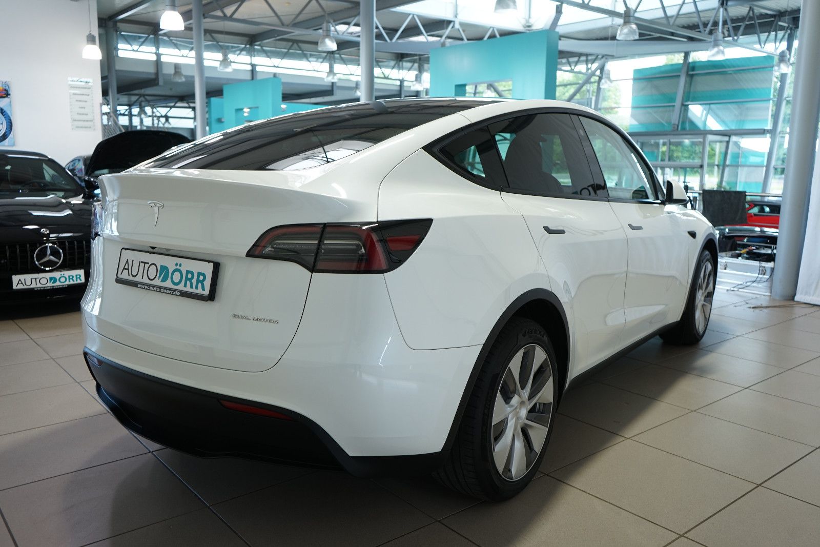 Tesla Model Y Long Range DualMotorAWD Autopilot 92%SoH