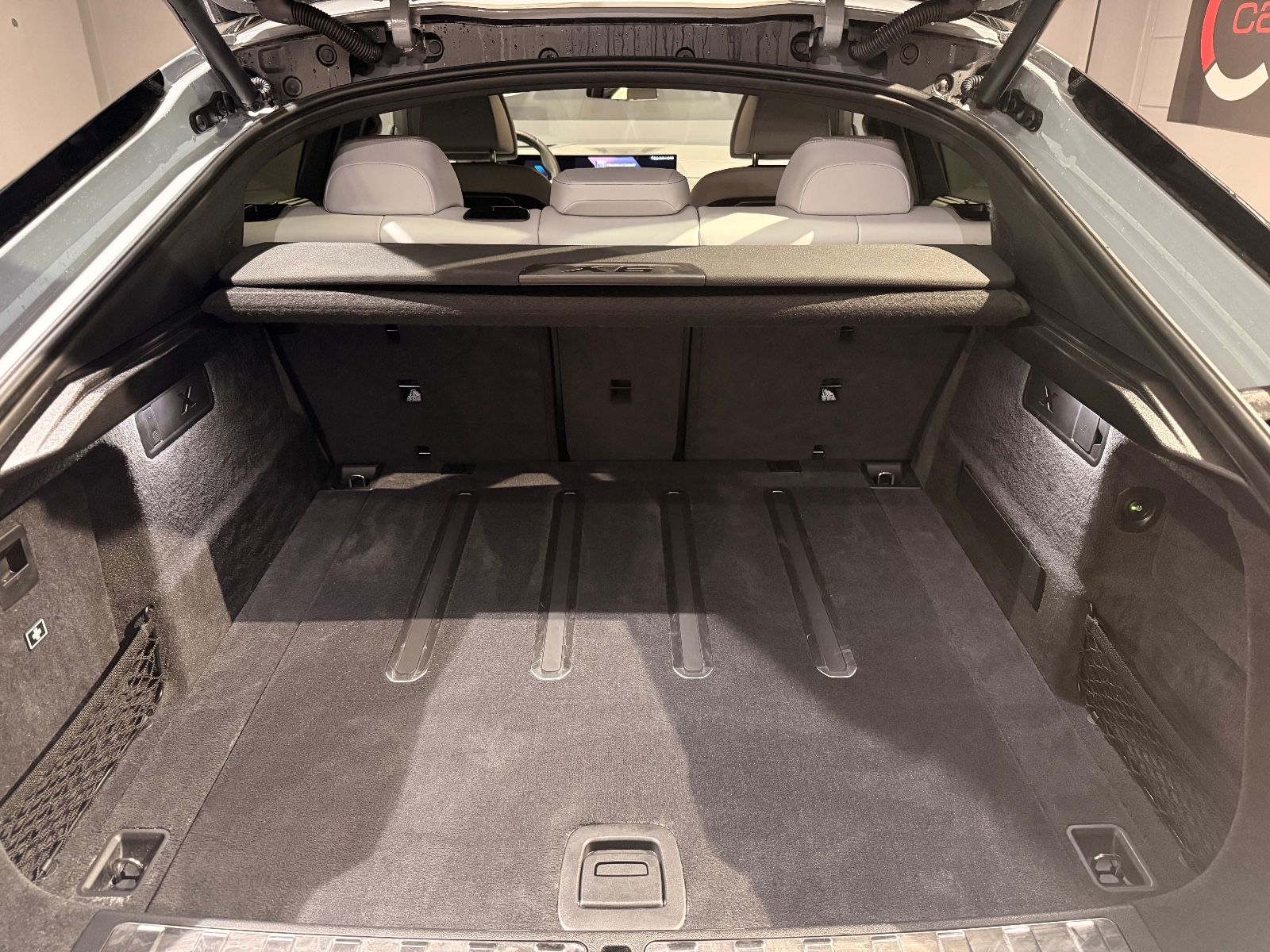 BMW X6 30 d xDrive M Sport Pro 22 Air AHK Pano