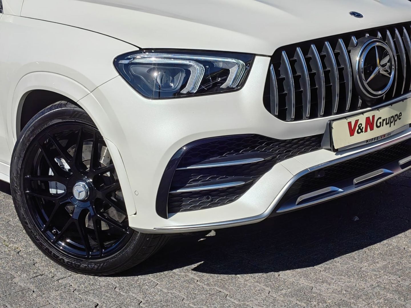 Mercedes-Benz GLE 53 AMG 4M+ AIR PANO HUD BURMESTER 360° R22