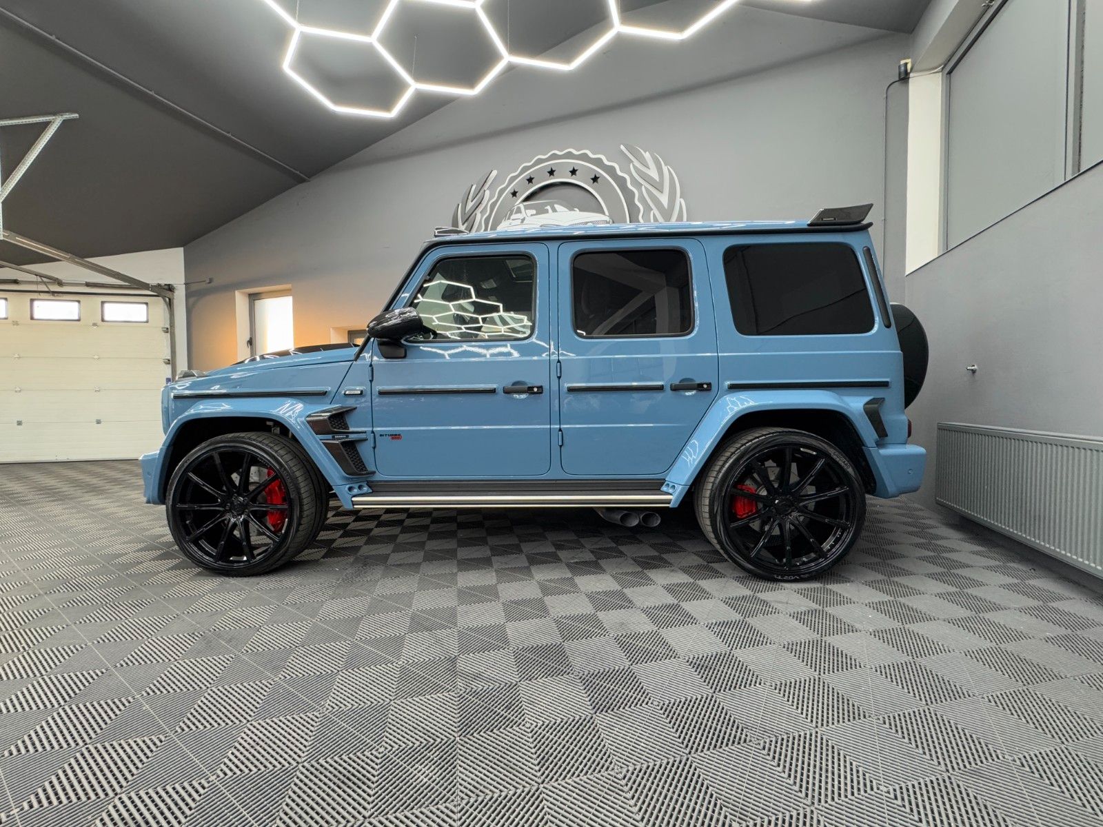 Mercedes-Benz G63 AMG BRABUS - Samsaru's Car Outlet