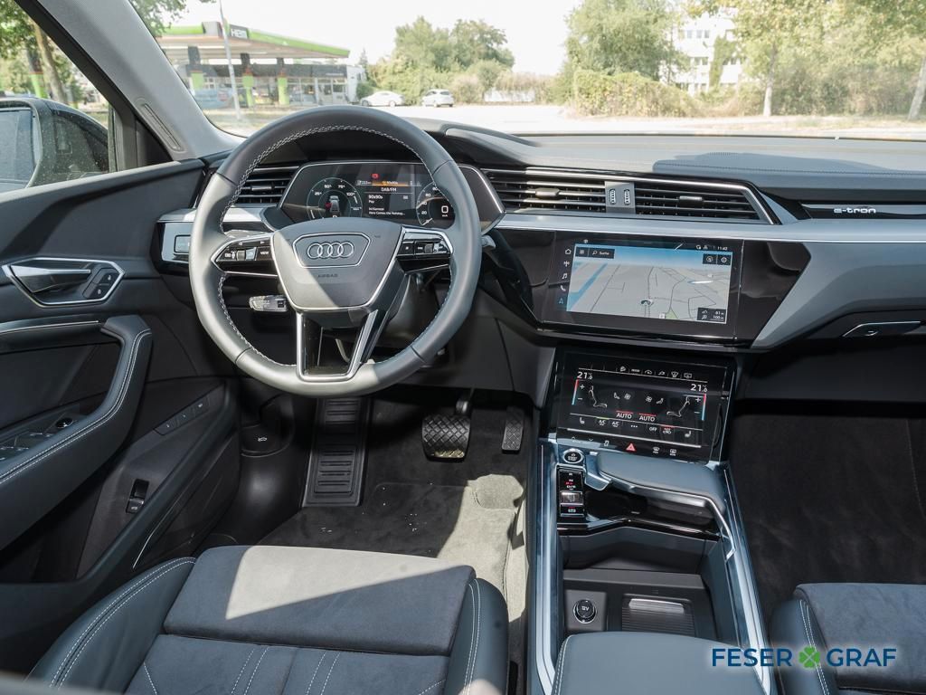 Audi Q8 Sportback 50 e-tron - Samsaru's Car Outlet
