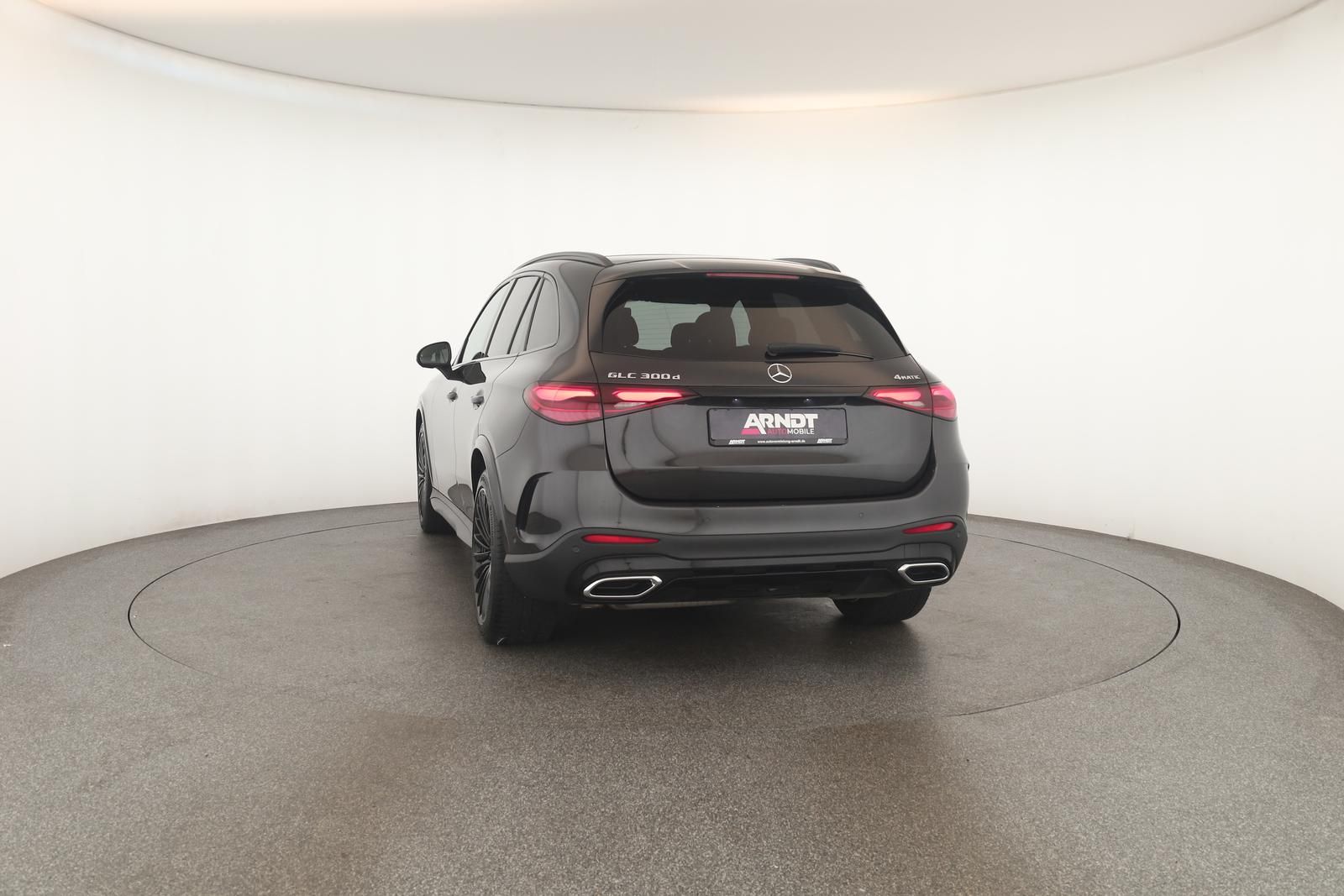 Mercedes-Benz GLC 300 d 4M AMG Advanced Night DIGITAL Pano AHK