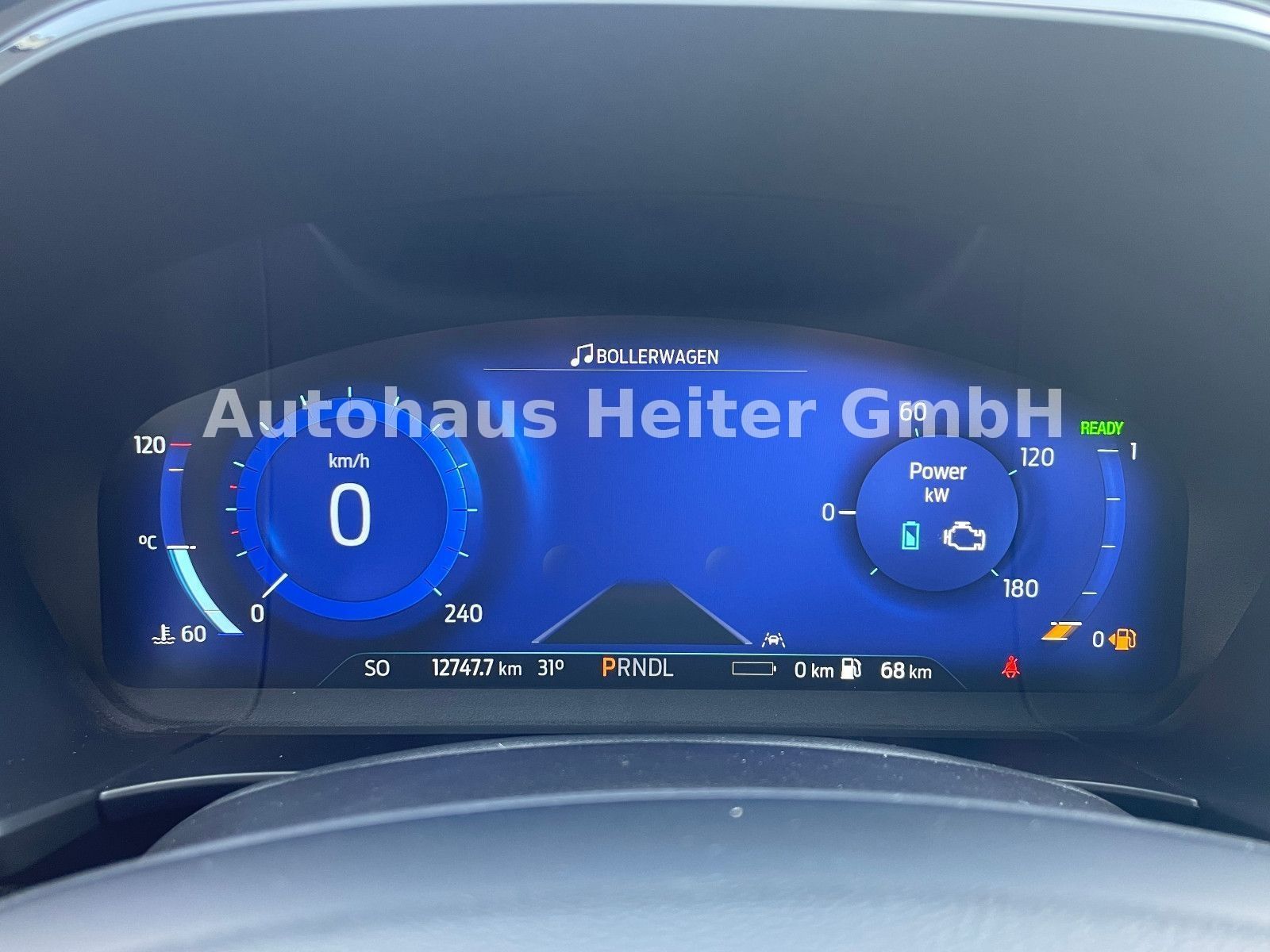 Ford Kuga PHEV ST-Line X - Samsaru's Car Outlet