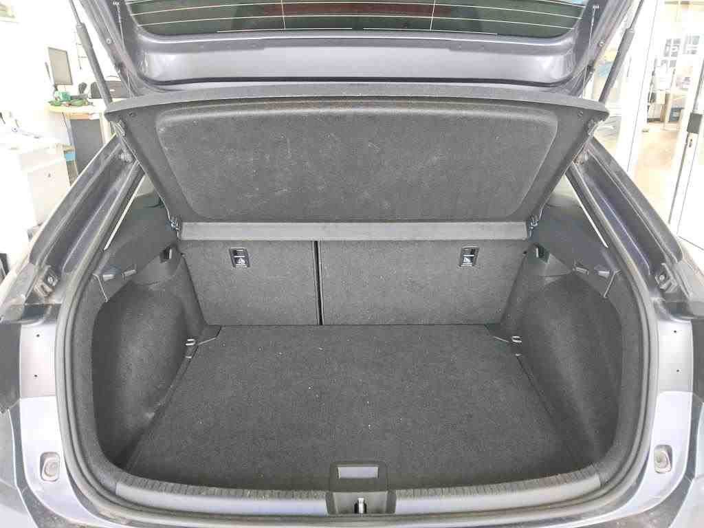 Volkswagen Taigo 1.0 TSI LIFE - Samsaru's Car Outlet